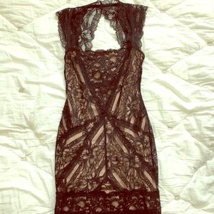 Nicole Miller lace dress